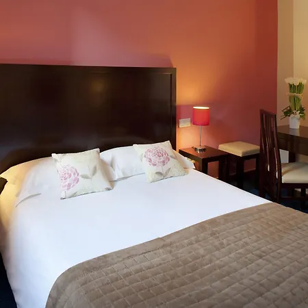 Relais Acropolis فندق نيس